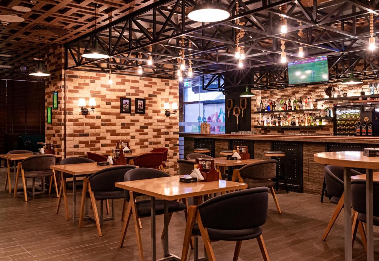Mercure Hotel Apartments Dubai Barsha Heights מראה חיצוני תמונה