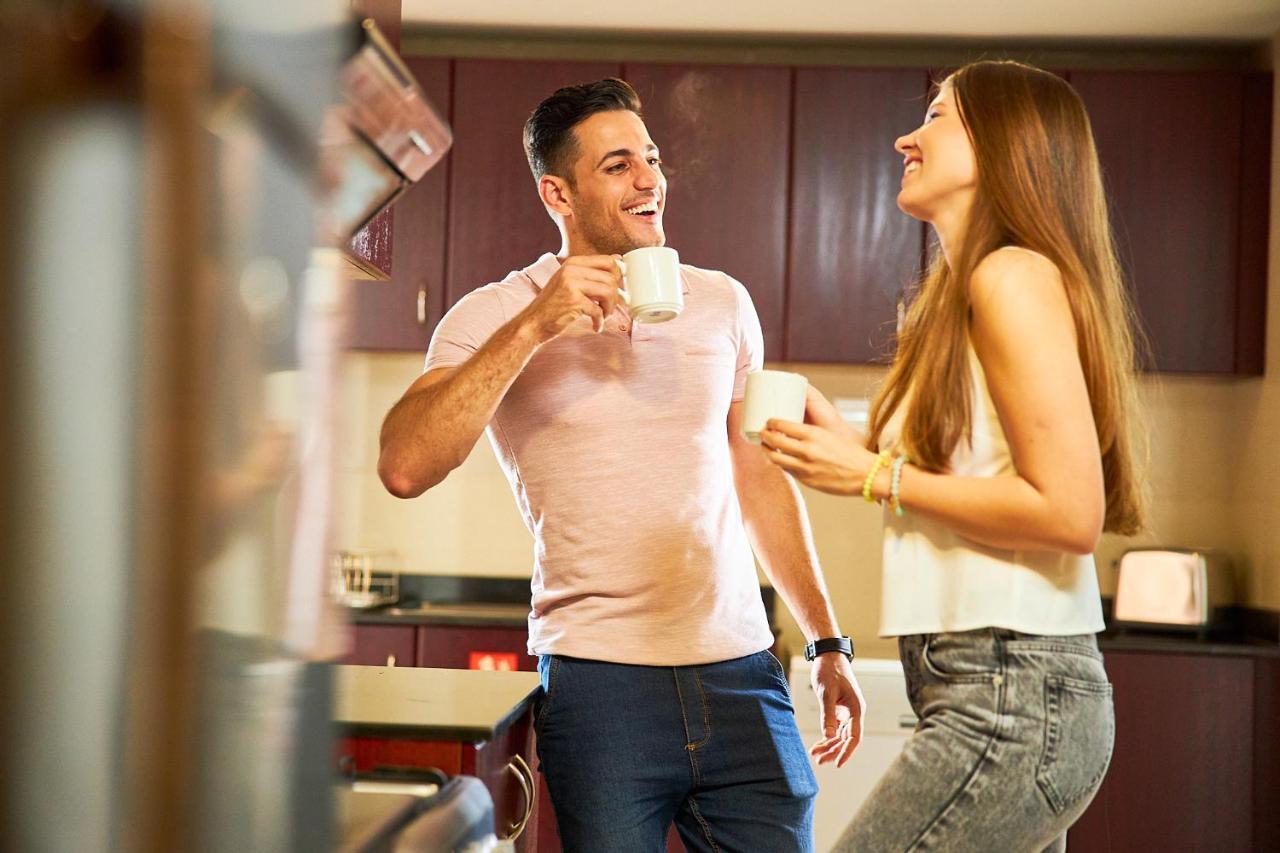 Mercure Hotel Apartments Dubai Barsha Heights מראה חיצוני תמונה