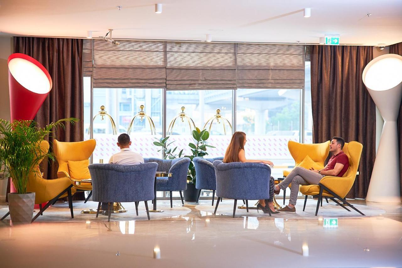 Mercure Hotel Apartments Dubai Barsha Heights מראה חיצוני תמונה