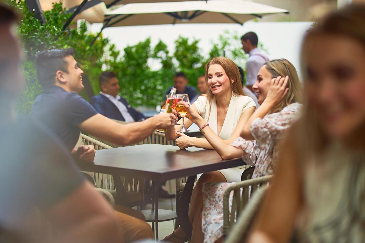 Mercure Hotel Apartments Dubai Barsha Heights מראה חיצוני תמונה